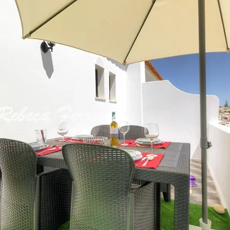 Carvoeiro Sleeps 4 Wifi