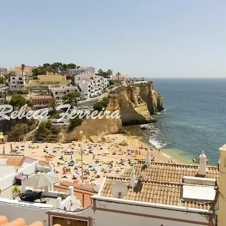 Carvoeiro Sleeps 4 Wifi アパート