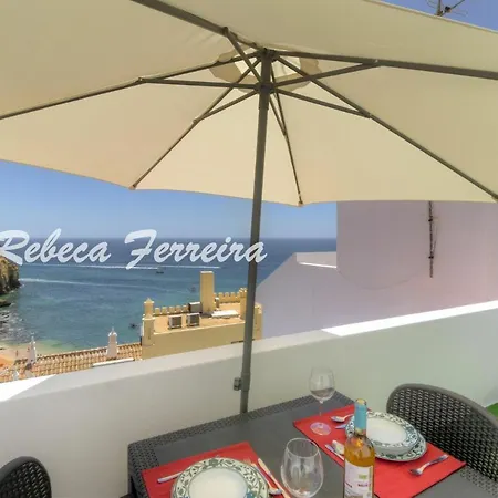 아파트 Carvoeiro Sleeps 4 Wifi 카르보에이루